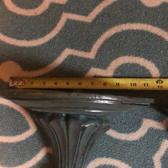 Two small wooden shelves - Picture 2 of 4